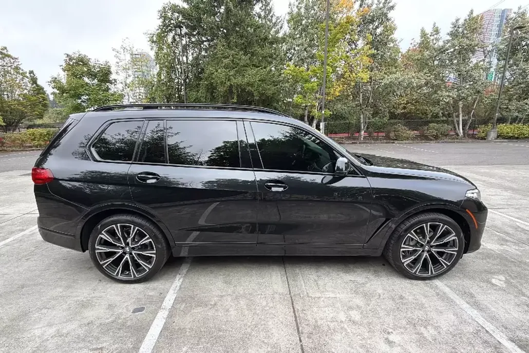2021 Bmw X7 xDrive40i photo 1