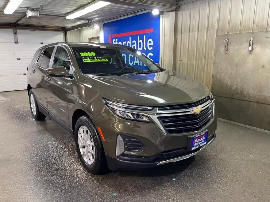 2023 Chevrolet Equinox photo 1