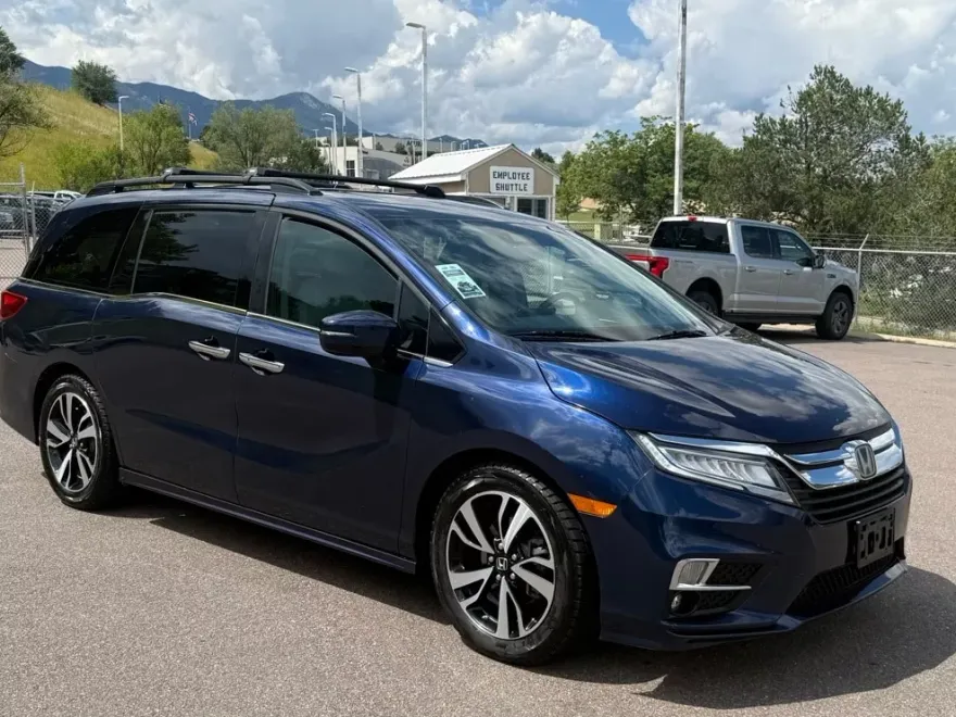 2018 Honda Odyssey Elite photo 1