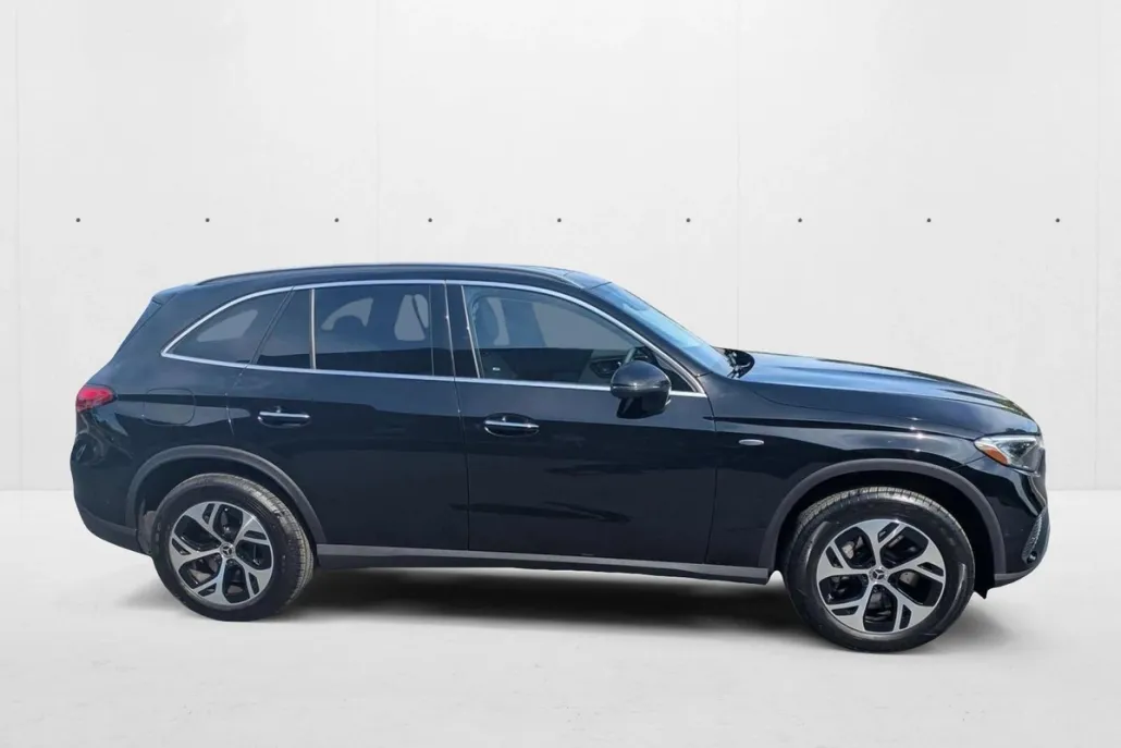 2025 Mercedes Benz GLC 350e 4MATIC photo 1