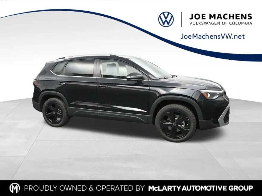 2025 Volkswagen Taos SEL photo 1