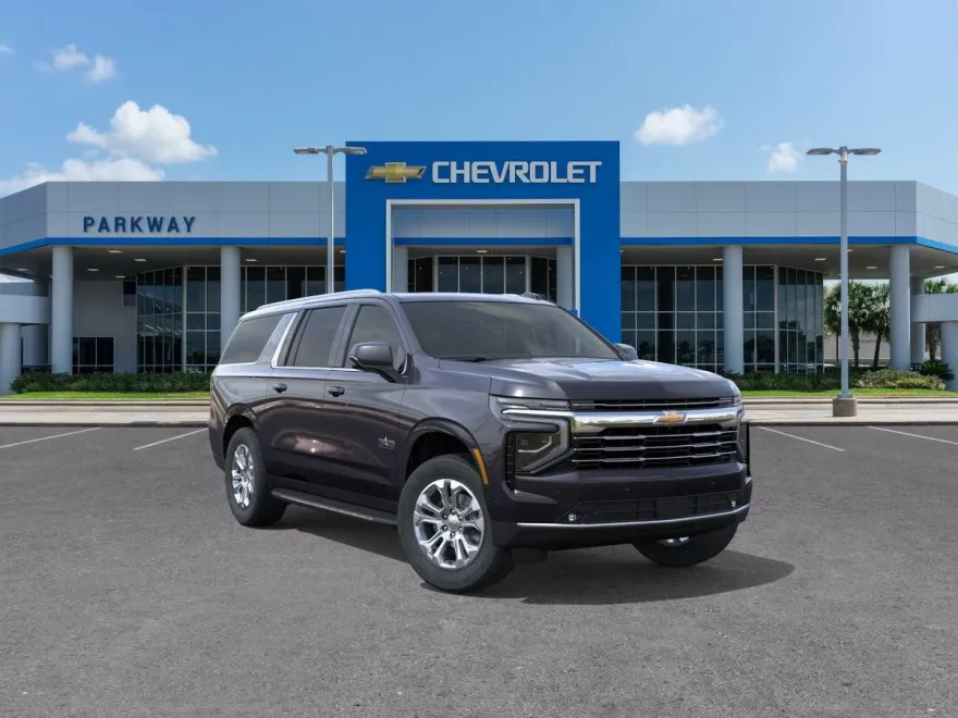 2025 Chevrolet Suburban LT photo 1