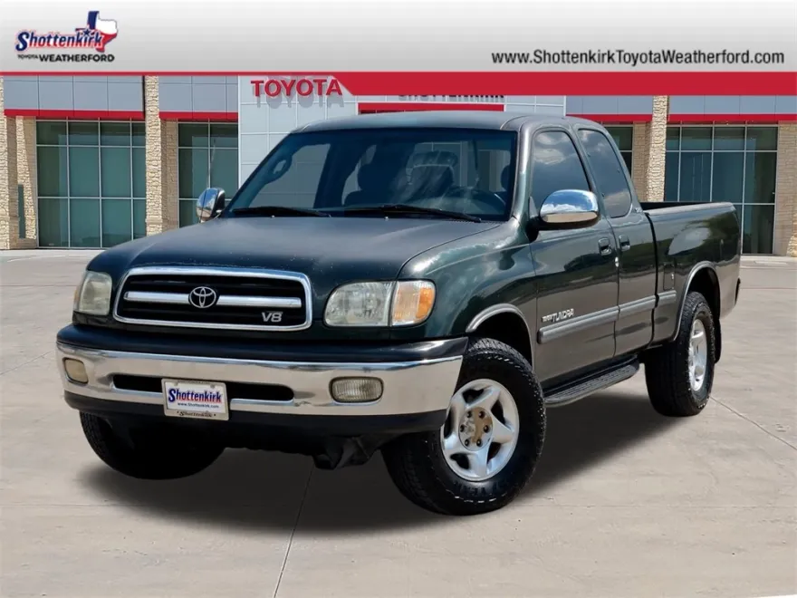 2001 Toyota Tundra SR5 photo 1