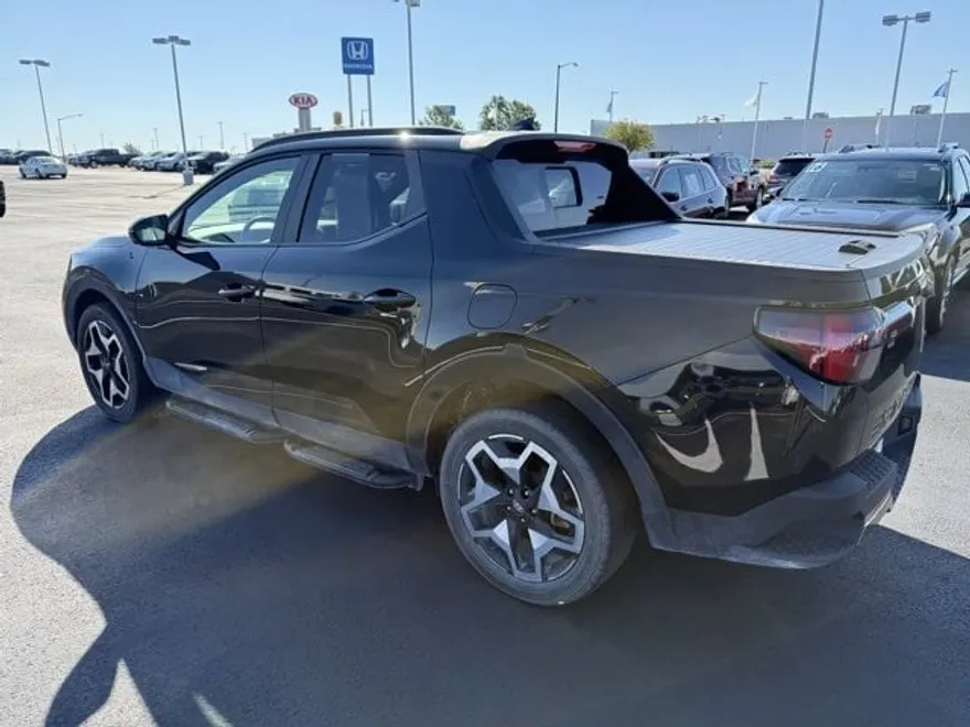 2022 Hyundai Santa Cruz Limited photo 1