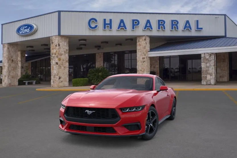 2025 Ford Mustang photo 1
