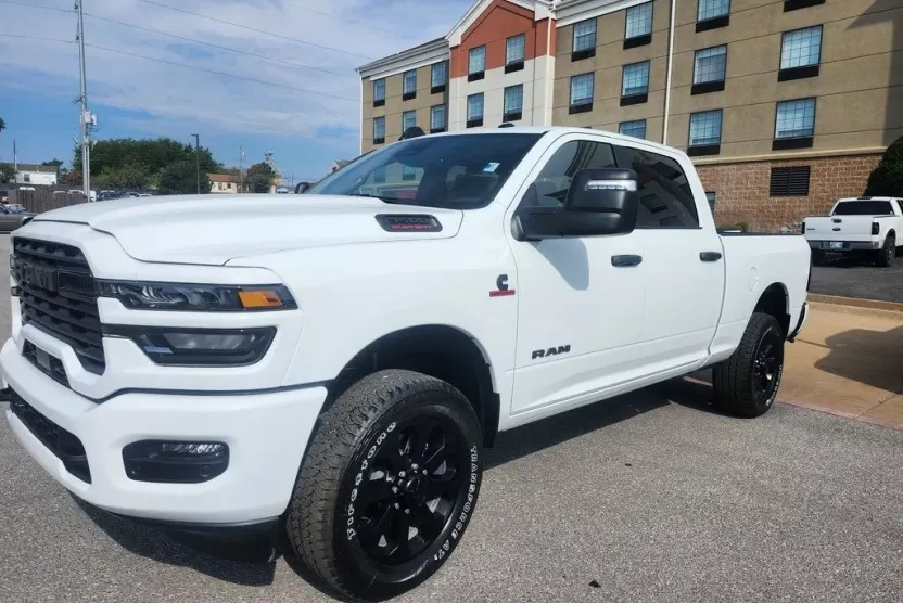 2026 Ram 3500 Big Horn photo 1