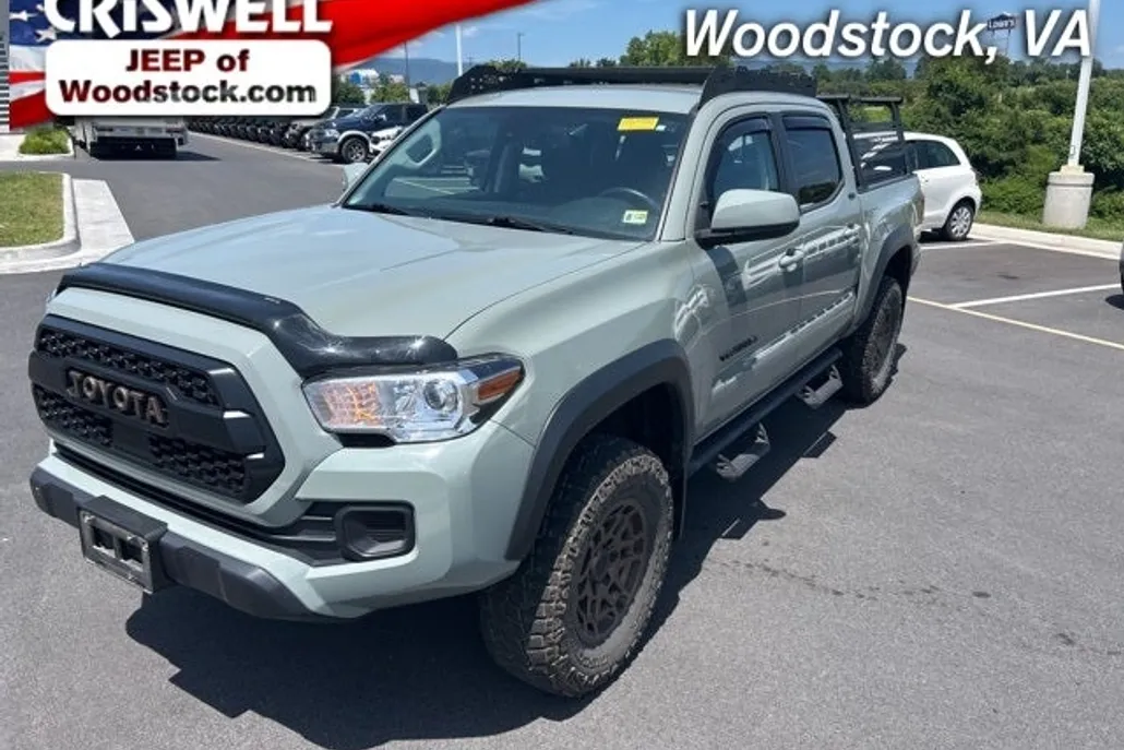 2023 Toyota Tacoma Trail Edition V6 photo 1