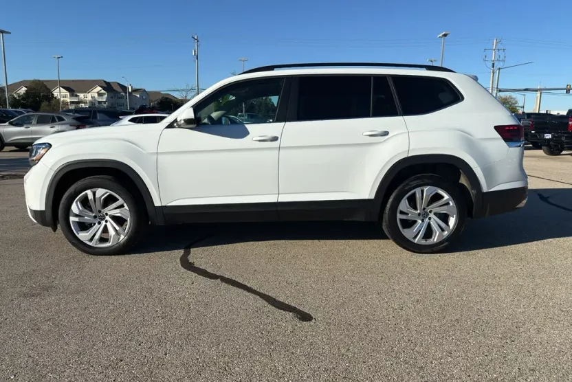 2021 Volkswagen Atlas V6 SE Technology photo 1
