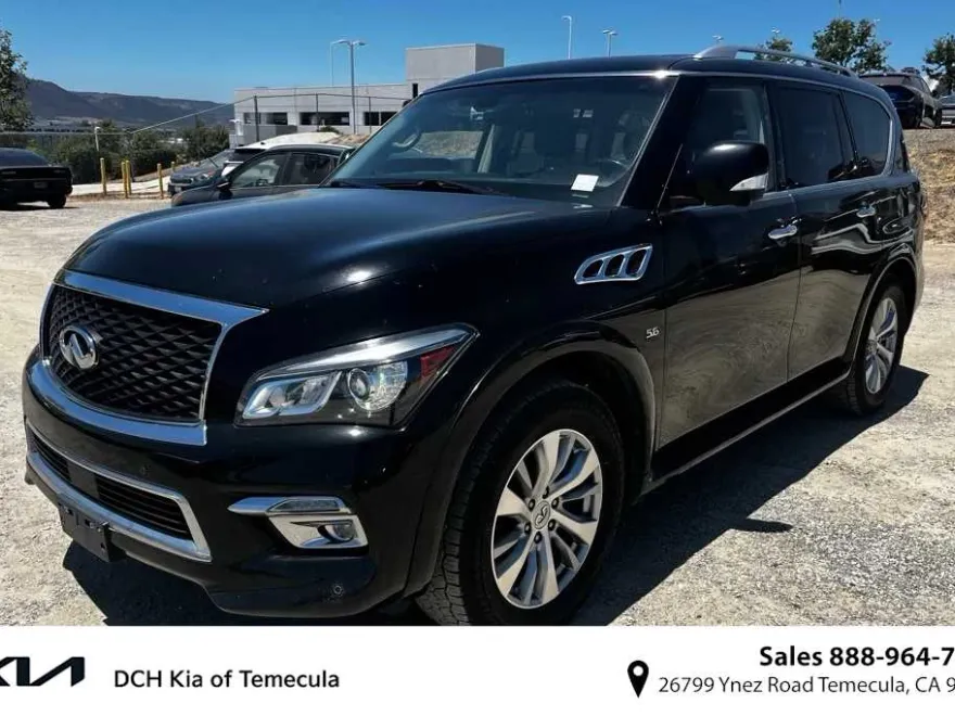 2016 Infiniti QX80 photo 1