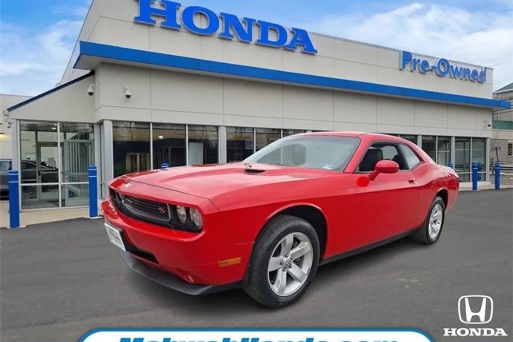 2010 Dodge Challenger R/T photo 1