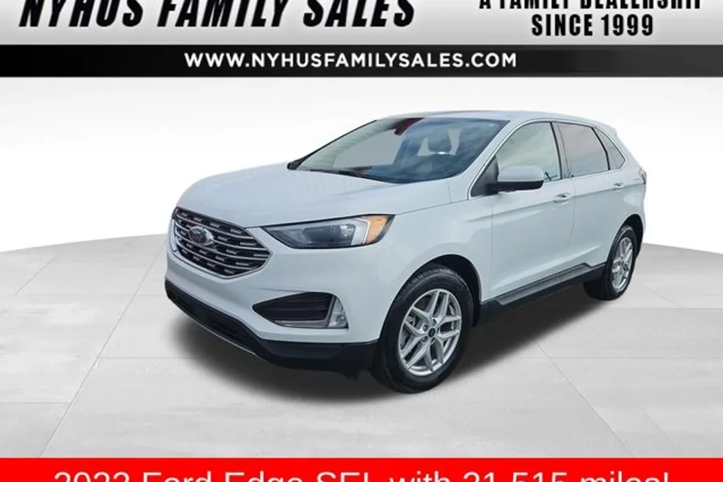 2022 Ford Edge SEL photo 1