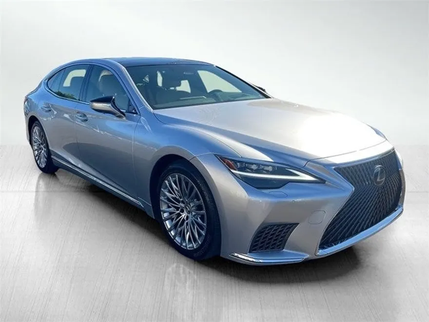 2024 Lexus LS 500 photo 1