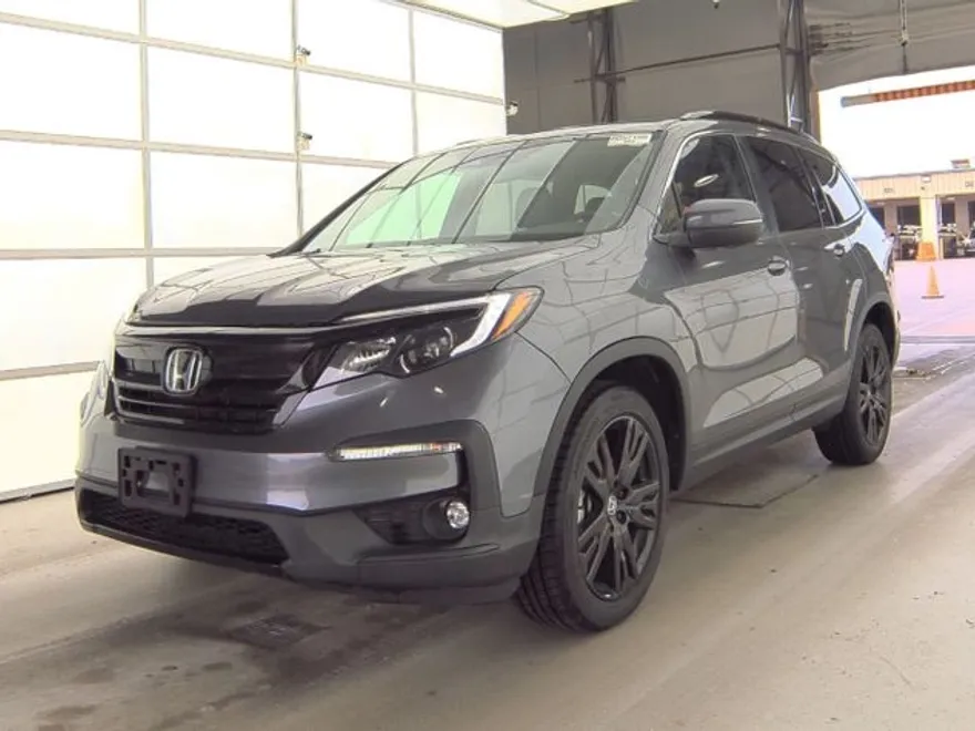 2022 Honda Pilot SE photo 1