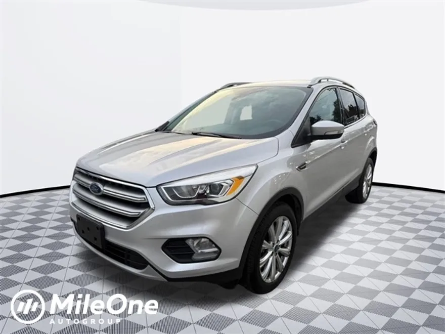 2017 Ford Escape Titanium photo 1