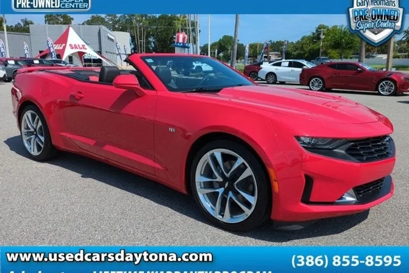 2022 Chevrolet Camaro 2LT photo 1