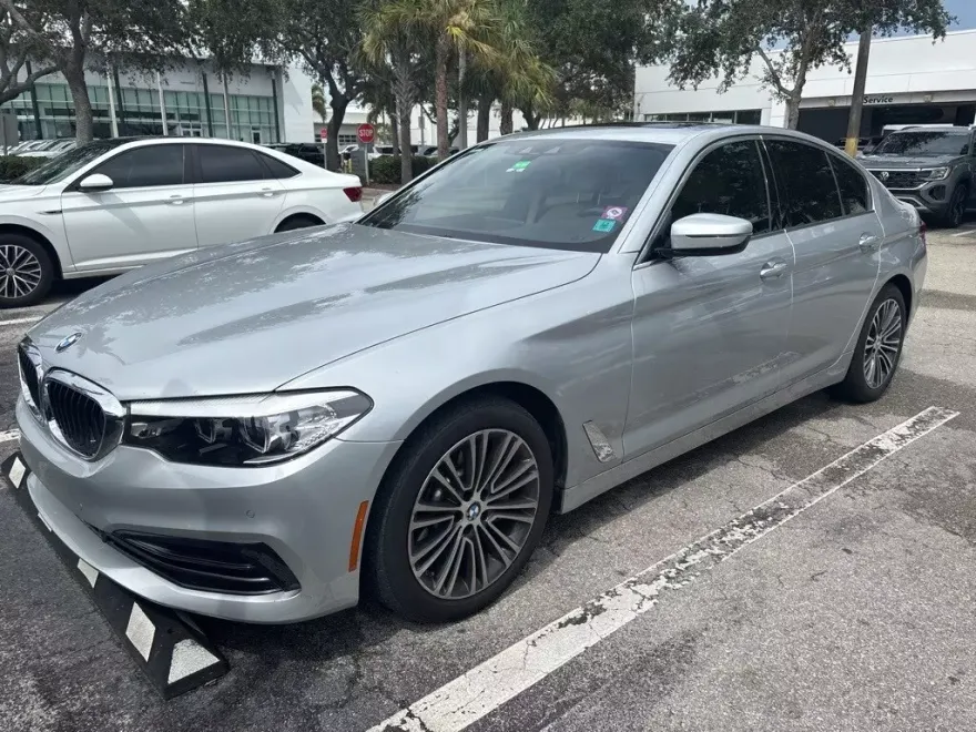 2019 Bmw 530i Sedan photo 1