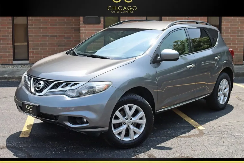 2013 Nissan Murano SV photo 1
