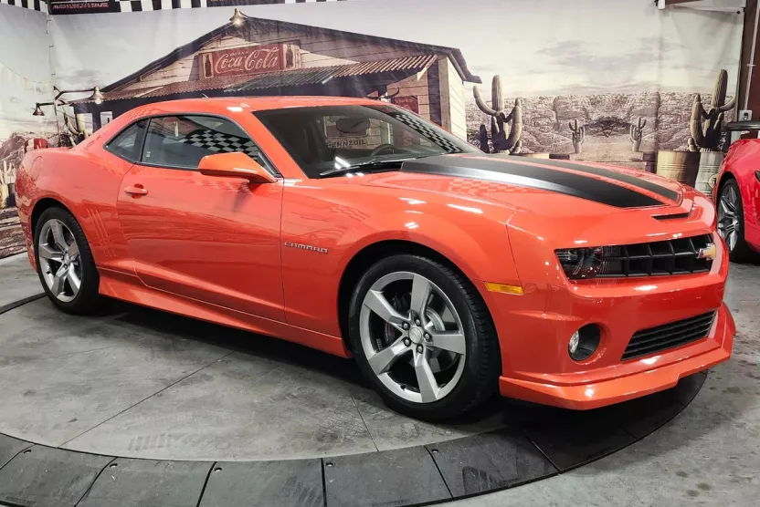 2010 Chevrolet Camaro 2SS photo 1