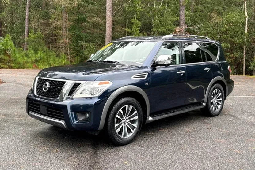 2020 Nissan Armada SL photo 1
