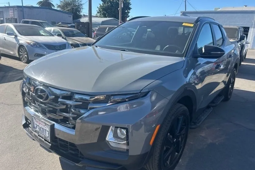 2023 Hyundai Santa Cruz Night photo 1