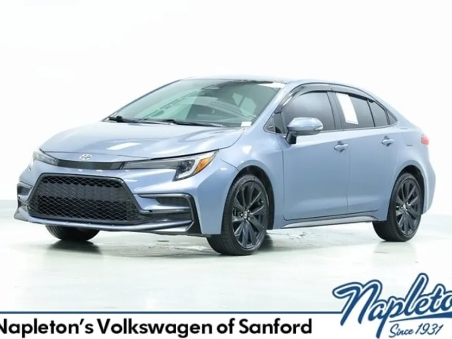 2024 Toyota Corolla SE photo 1