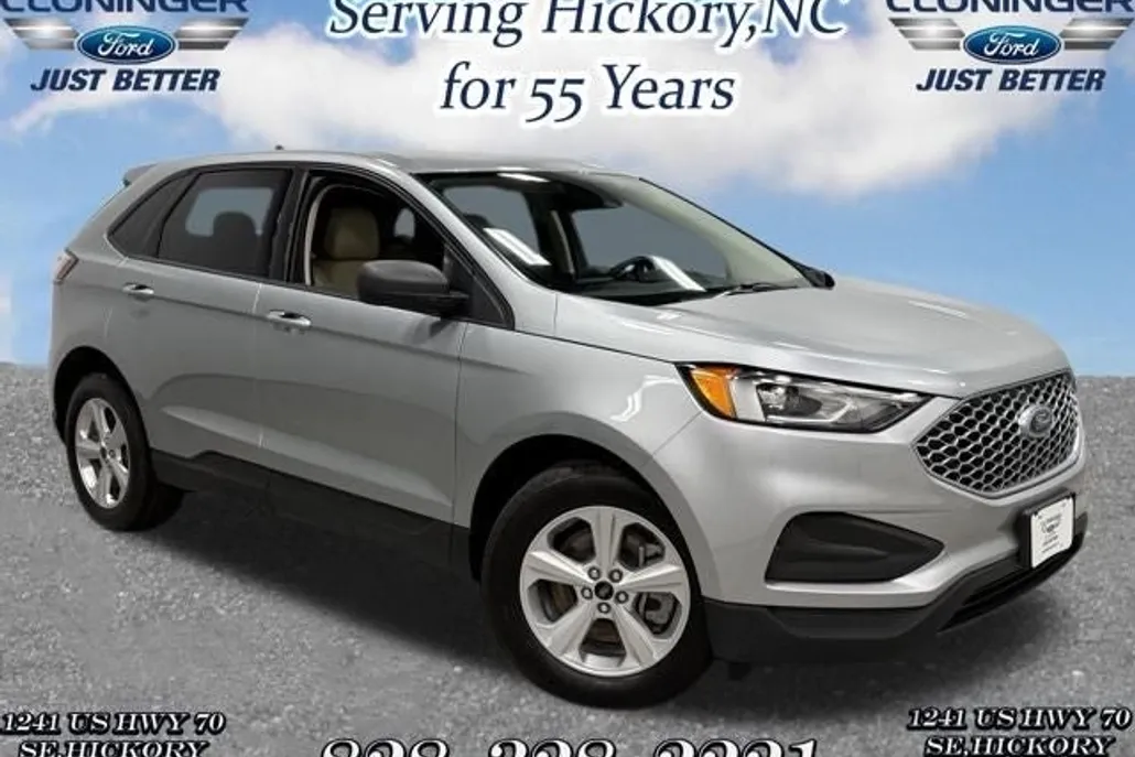2024 Ford Edge SE photo 1