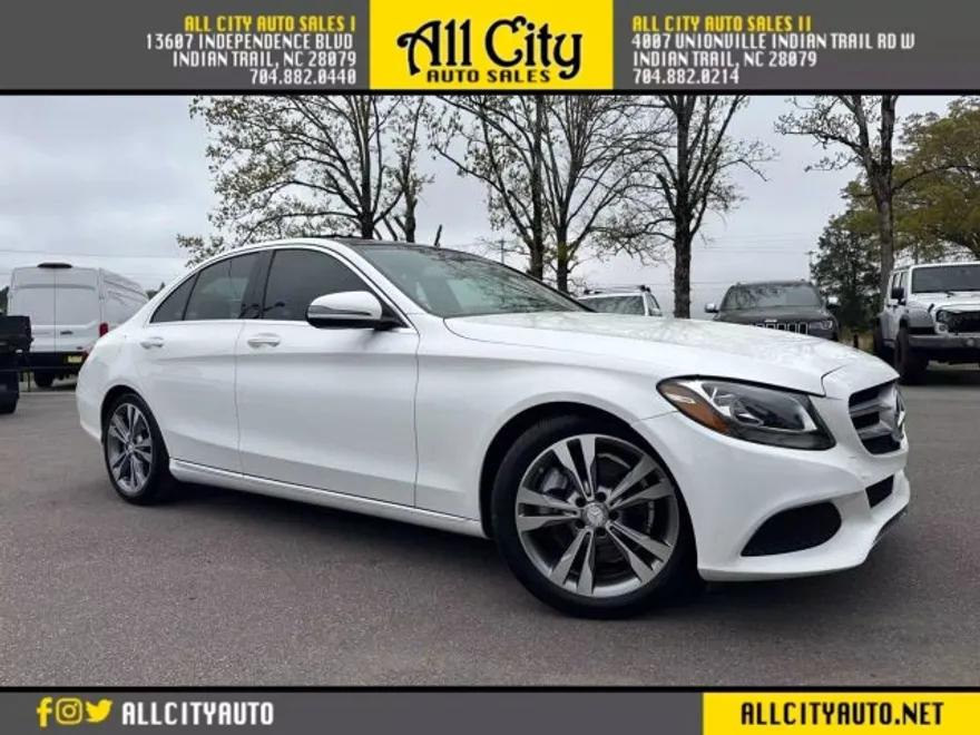 2016 Mercedes Benz C 300 Sedan photo 1