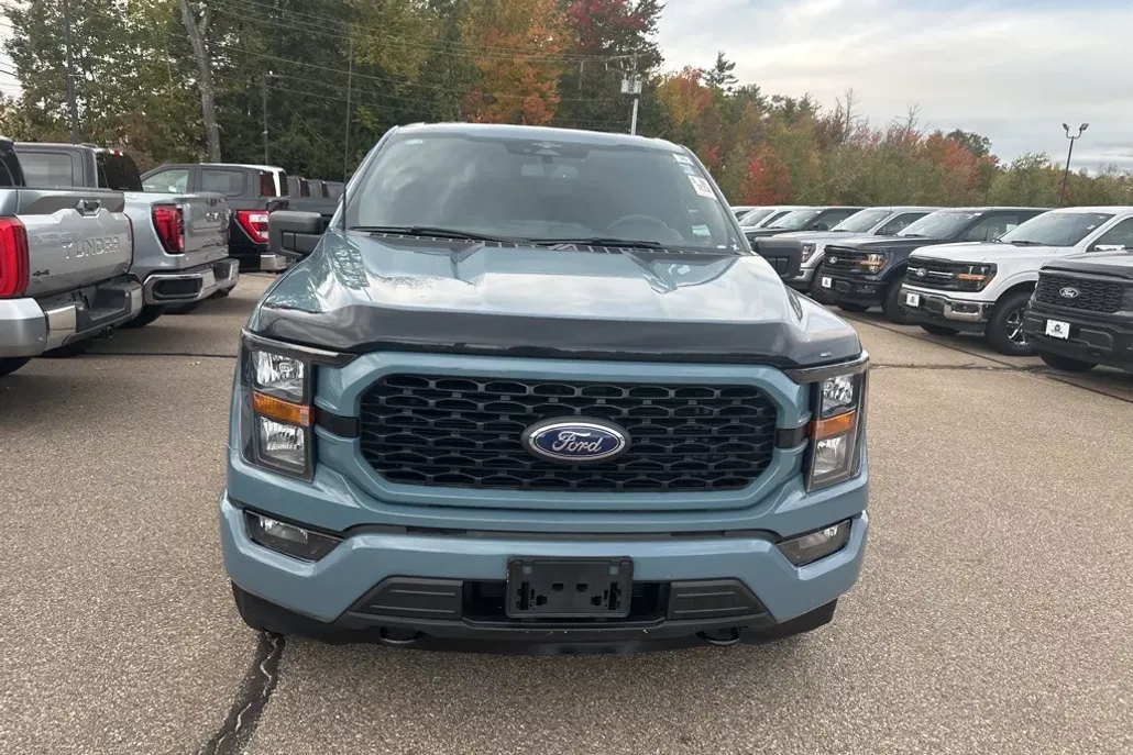 2023 Ford F-150 XL photo 1