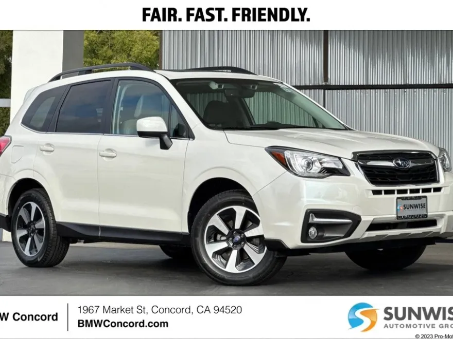 2017 Subaru Forester 2.5i Limited photo 1