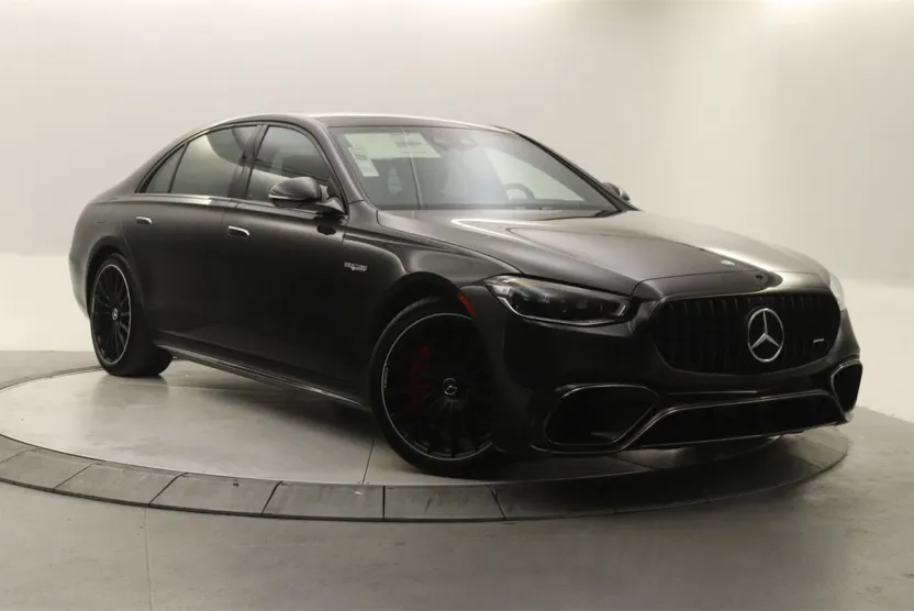 2025 Mercedes Benz S 63 e AMG photo 1