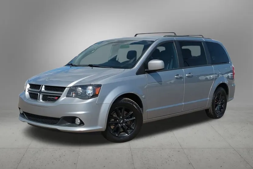 2019 Dodge Grand Caravan GT photo 1
