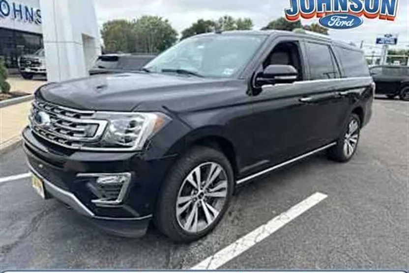 2021 Ford Expedition MAX Limited photo 1