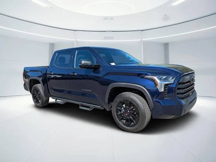 2025 Toyota Tundra SR5 photo 1