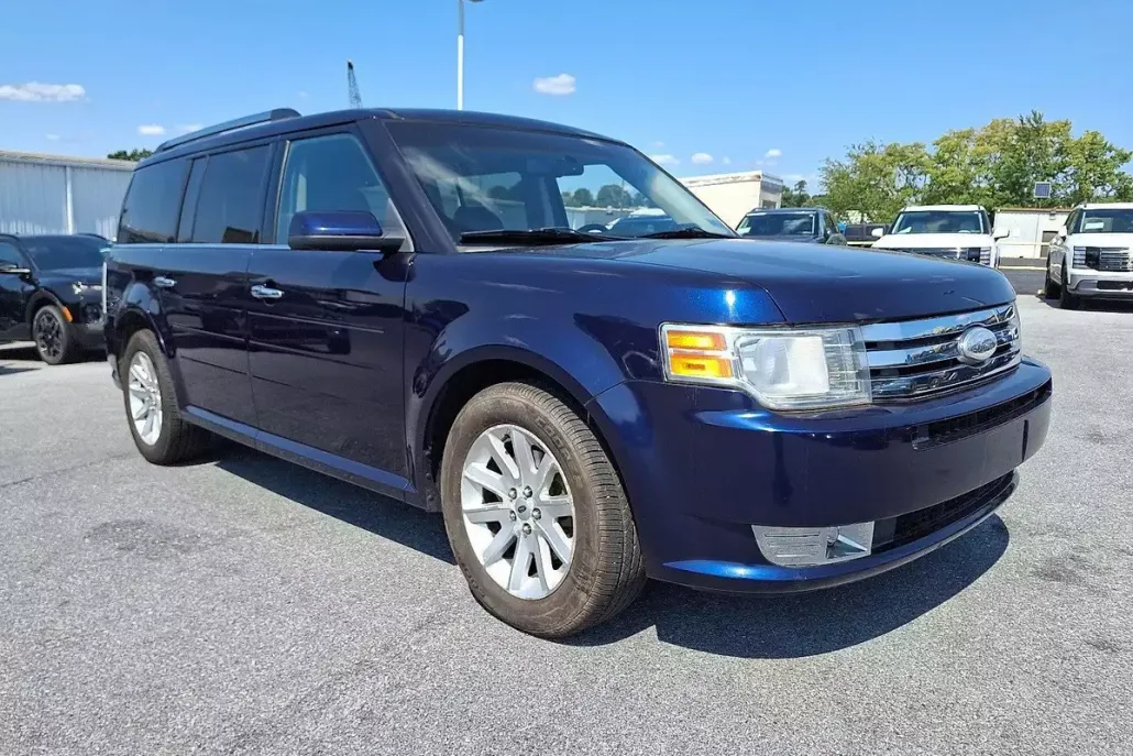2011 Ford Flex SEL photo 1