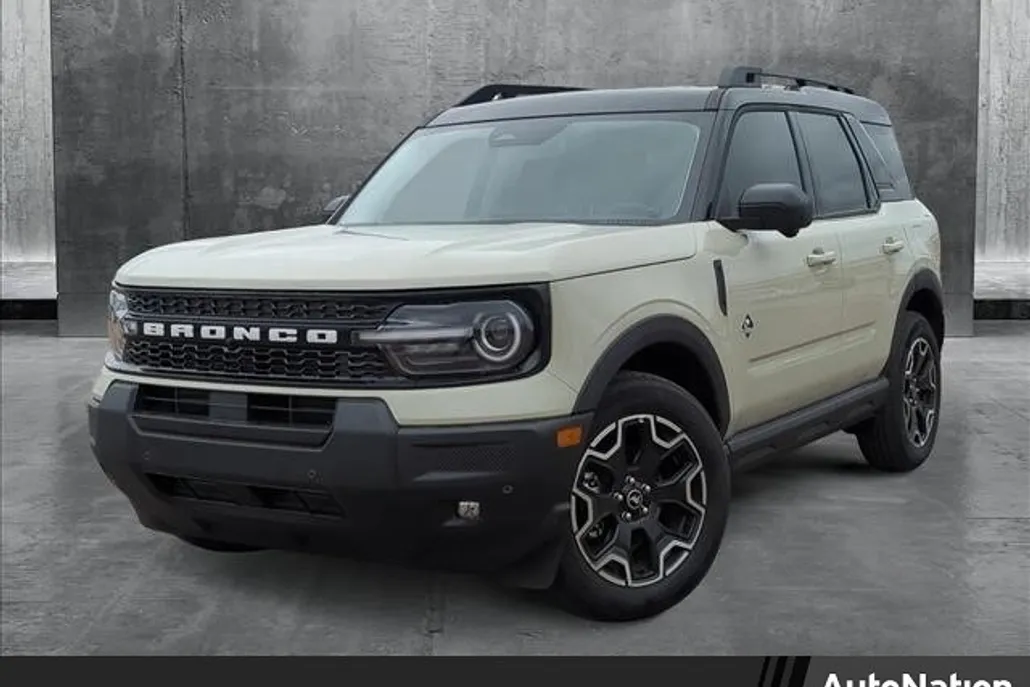 2025 Ford Bronco Sport Outer Banks photo 1