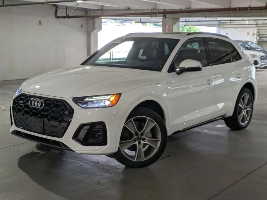 2025 Audi Q5 45 S line Premium photo 1