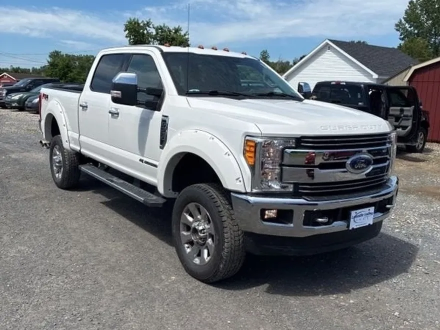 2017 Ford F-350 photo 1