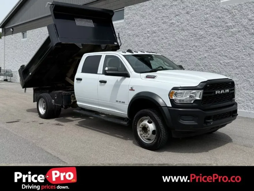 2022 Ram 5500 Tradesman photo 1