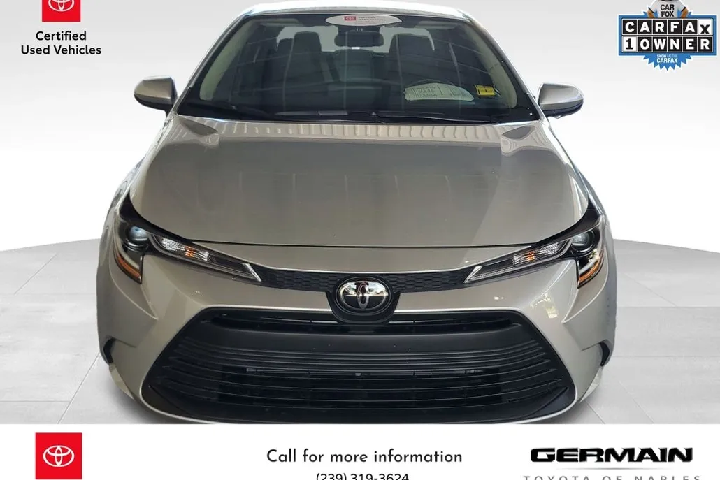 2025 Toyota Corolla LE photo 1