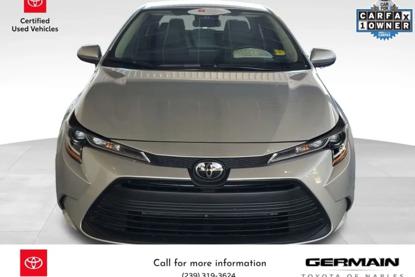 2025 Toyota Corolla LE photo 1