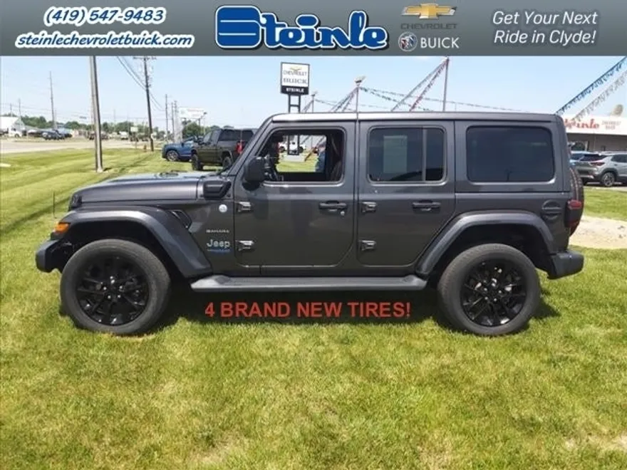 2021 Jeep Wrangler 4xe Unlimited Sahara photo 1
