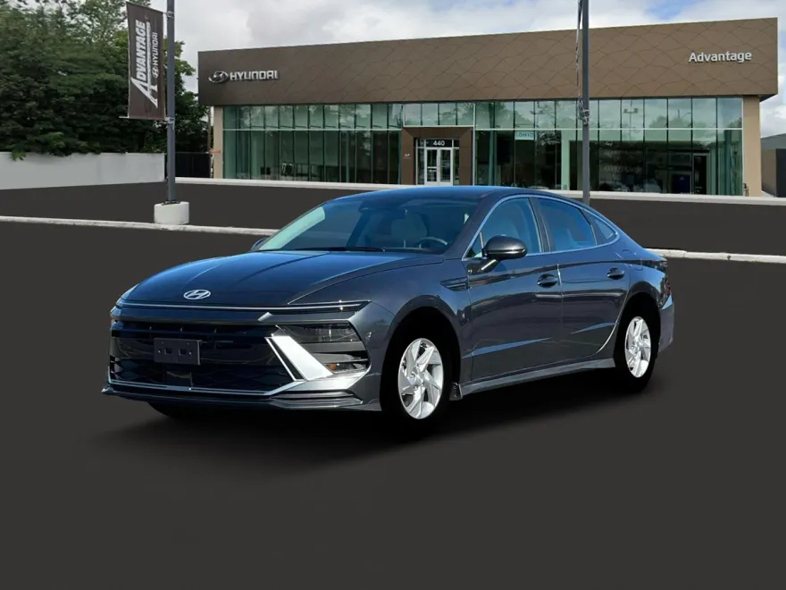 2025 Hyundai Sonata SE photo 1