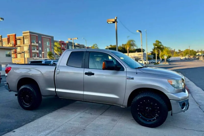 2007 Toyota Tundra SR5 photo 1