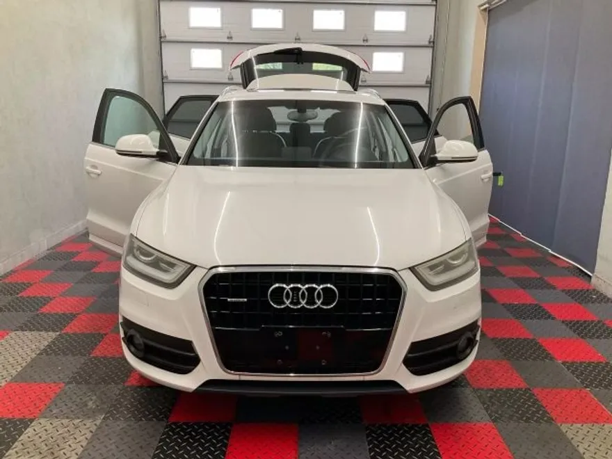 2015 Audi Q3 Premium Plus photo 1