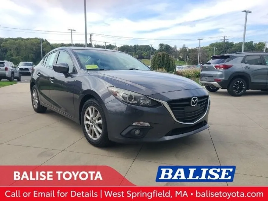 2016 Mazda Mazda3 Touring photo 1