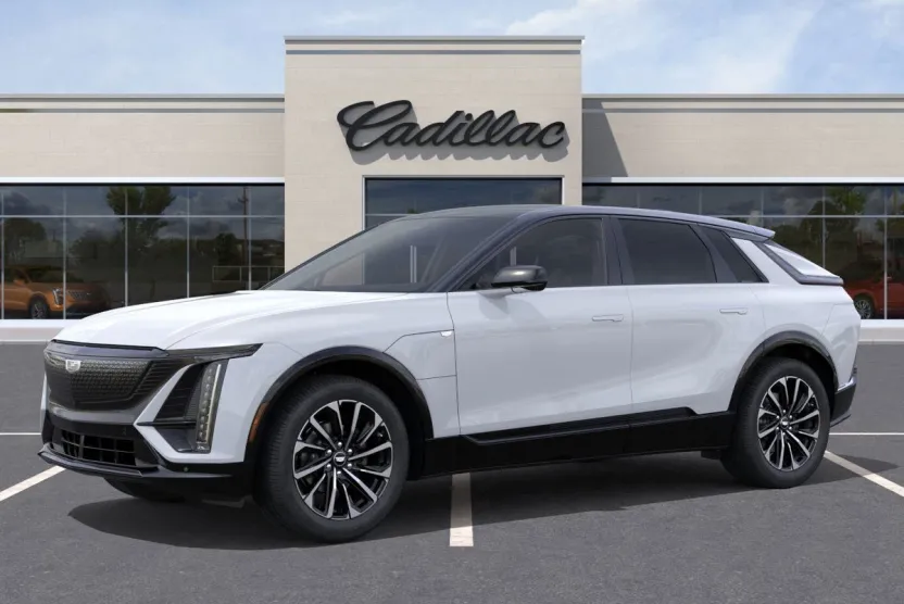 2026 Cadillac Lyriq Sport photo 1