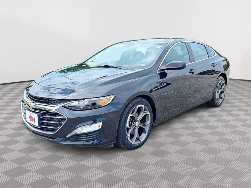 2023 Chevrolet Malibu 1LT photo 1