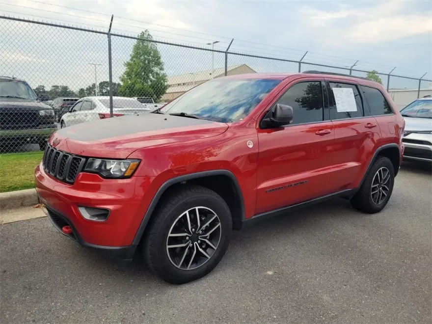 2020 Jeep Grand Cherokee Trailhawk photo 1