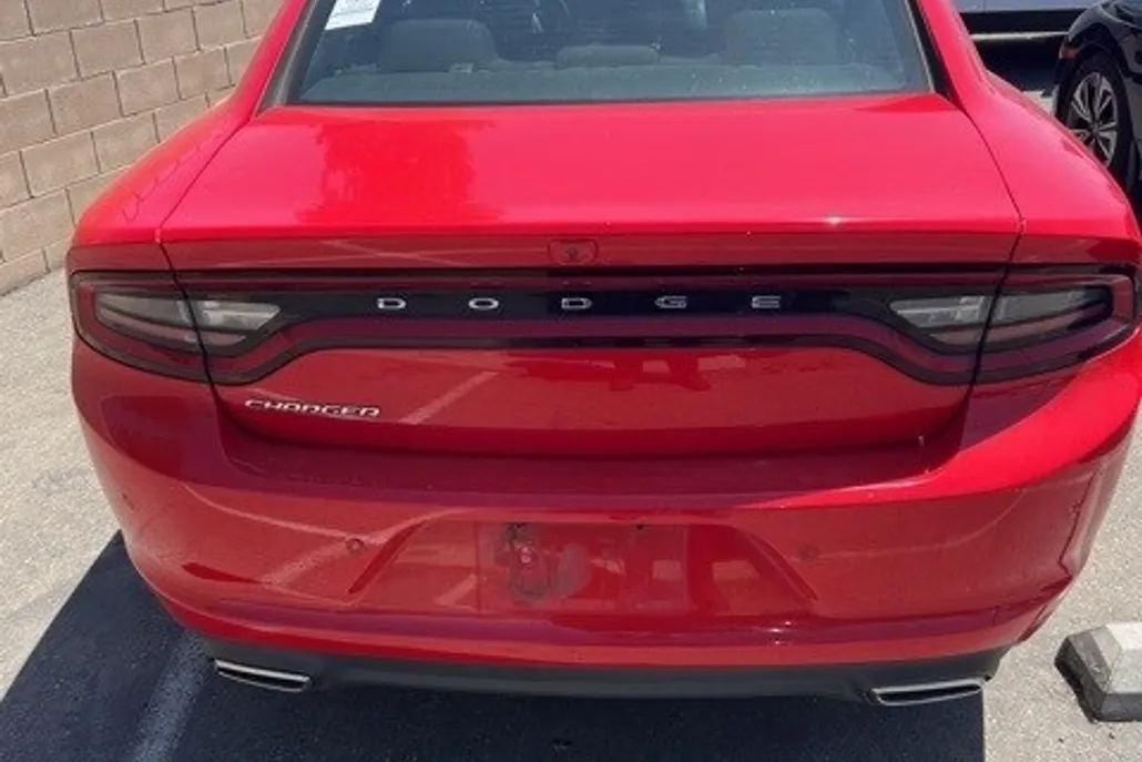 2022 Dodge Charger SXT photo 1