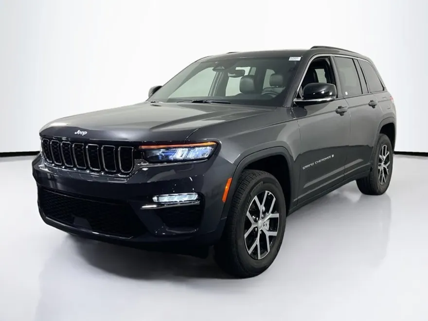 2024 Jeep Grand Cherokee Limited photo 1